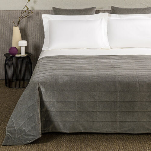 Luxury Cashmere Velvet Light Quilt