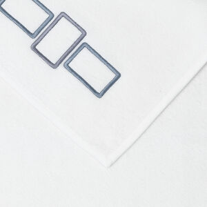 slide 5 Bold Bicolor Embroidery Bath Towel
