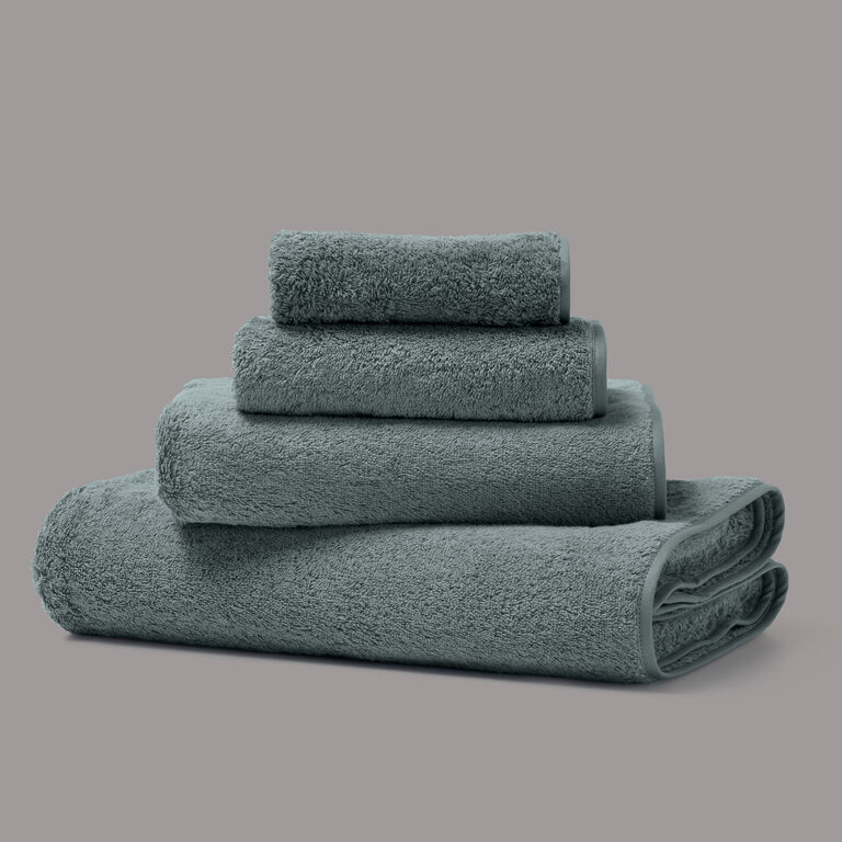 slide 3 Unito Bath Sheet