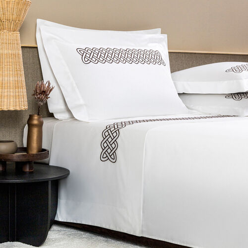 Intreccio Embroidered Sheet Set