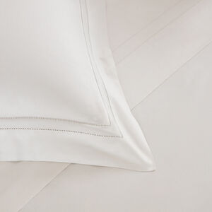 slide 3 Doppio Ajour Boudoir Sham