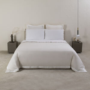 slide 4 Pliant Duvet Cover