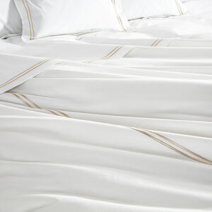 slide 5 Classic Duvet Cover