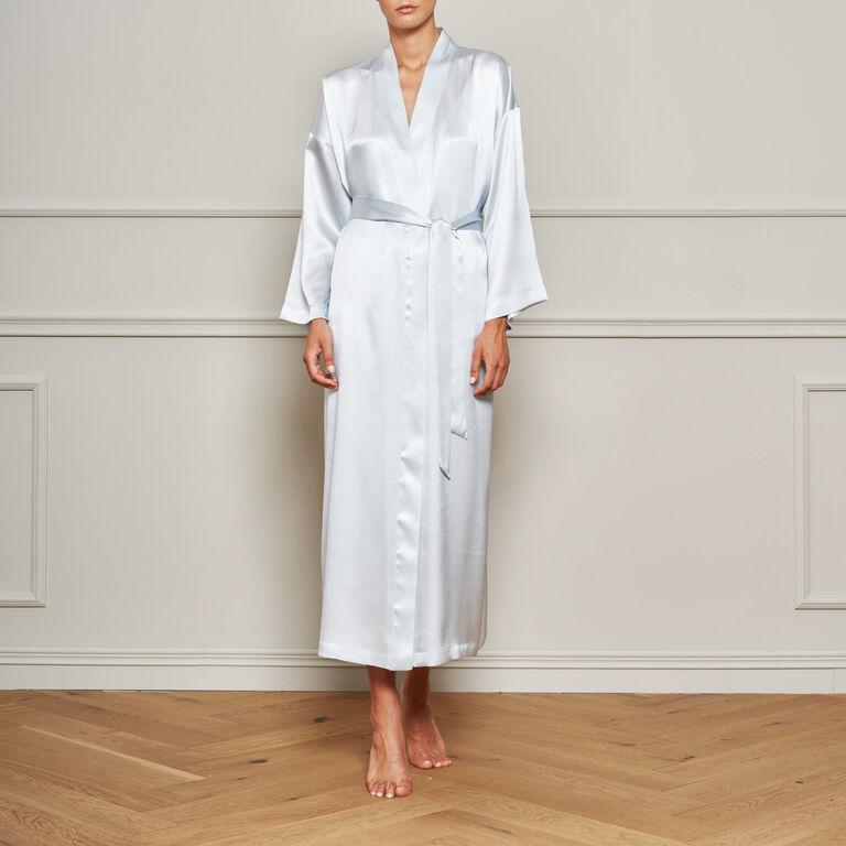 slide 1 Echo Dressing Gown