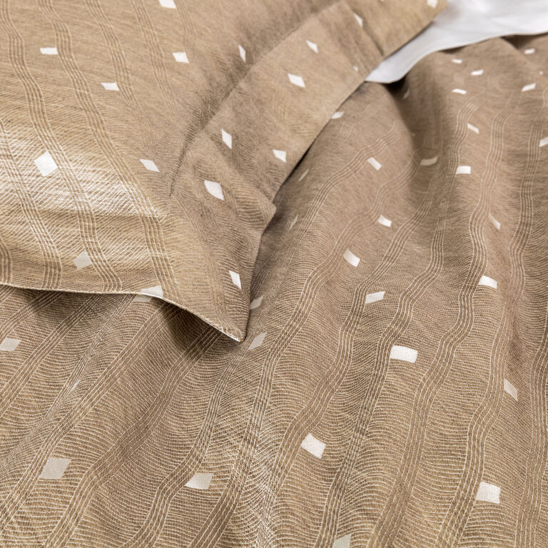 slide 5 Luxury Glimmer Euro Sham
