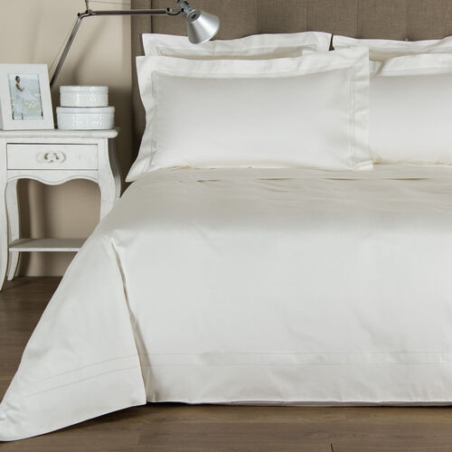 slide 1 Doppio Ajour Duvet Cover