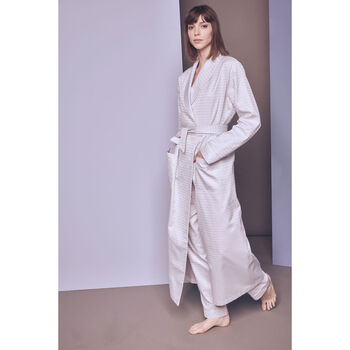 Luna Robe