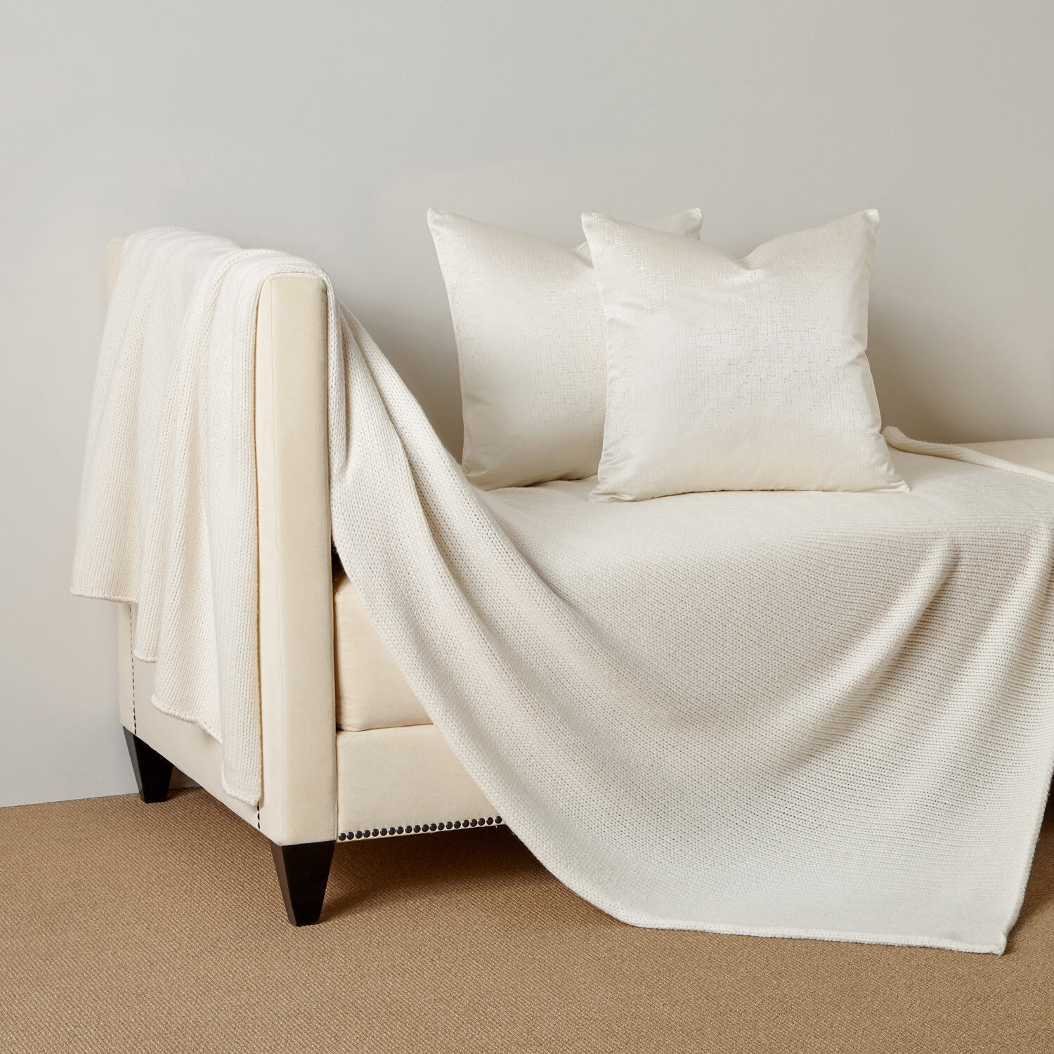 Luxury Glowing Weave Decorative Pillow