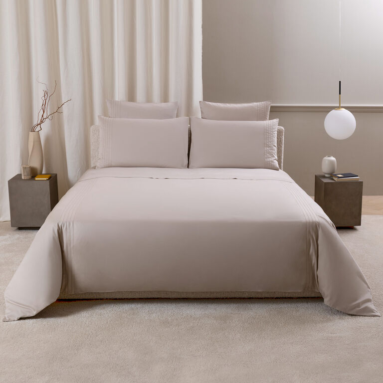 slide 4 Lush Ajour Euro Pillowcase Set