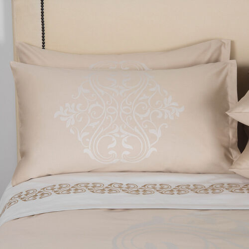 Medallion Heart Pillowcase Frette