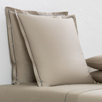Camelia Euro Sham