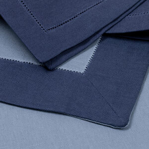 slide 4 Artistry Ajour Placemats and Napkins Set