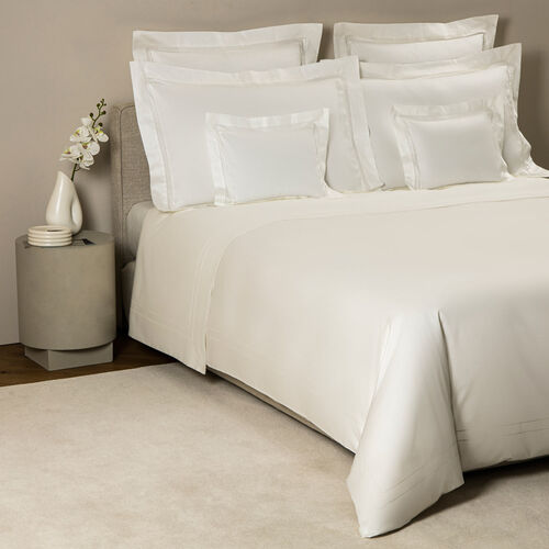 slide 5 Doppio Ajour Duvet Cover