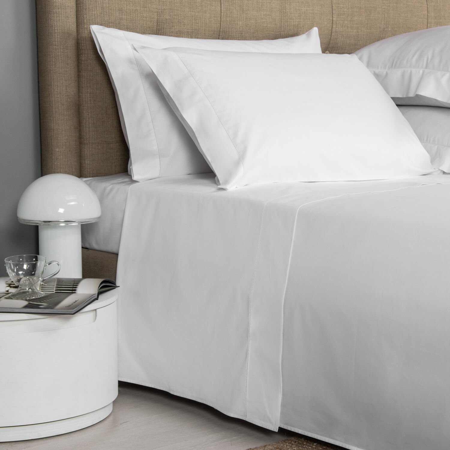 Details about   FRETTE 2x KING Pillowcases ITALY 1Bourdon White Grey Embroider 100% Cotton NEW 