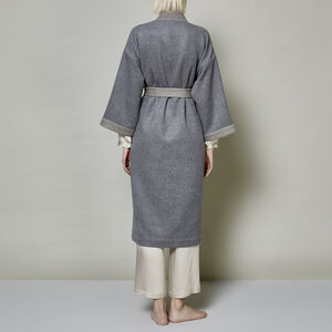 slide 4 Palace Robe