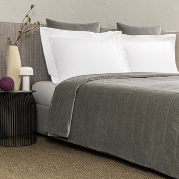 Luxury Cashmere Velvet Light Quilt