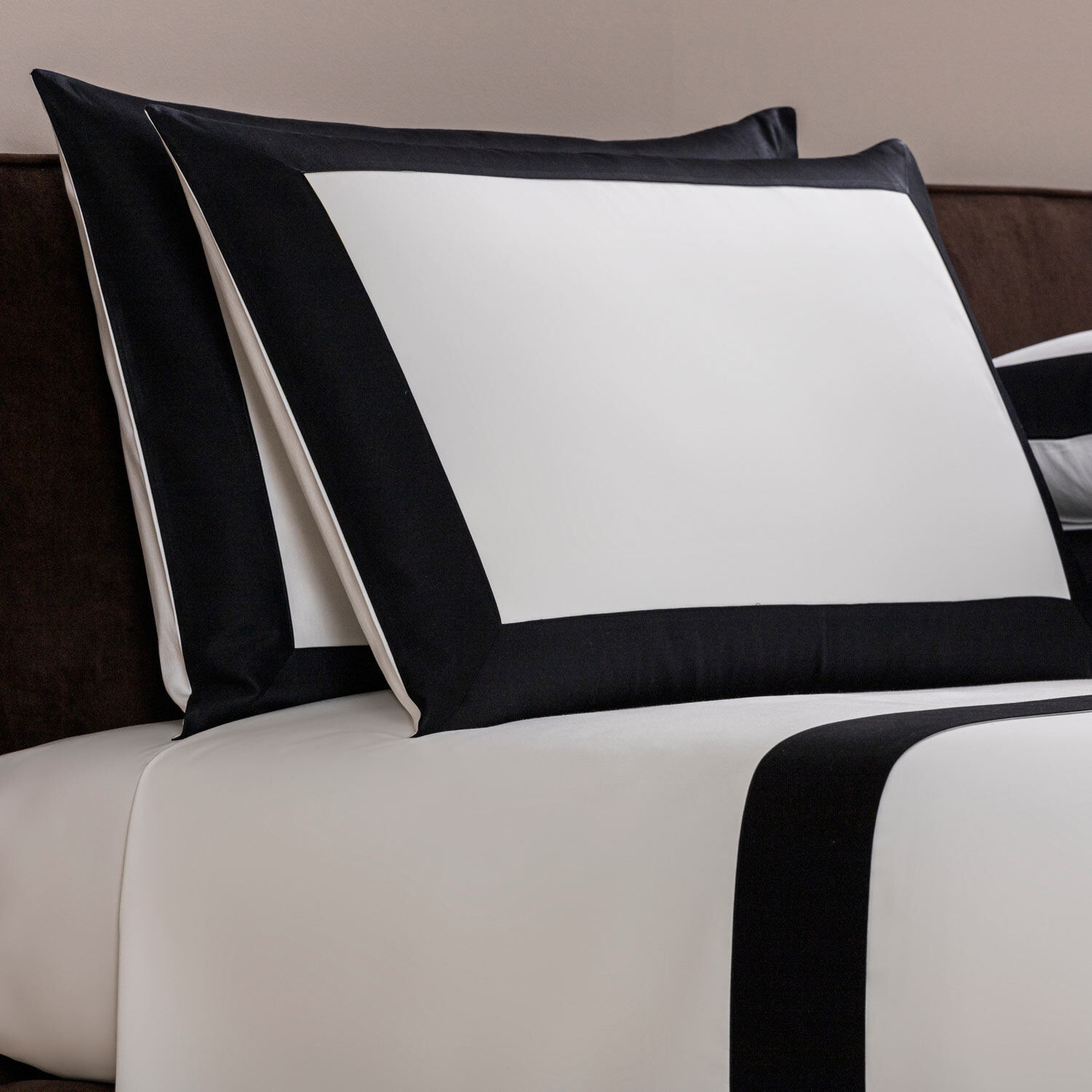 Bold Pillowcase