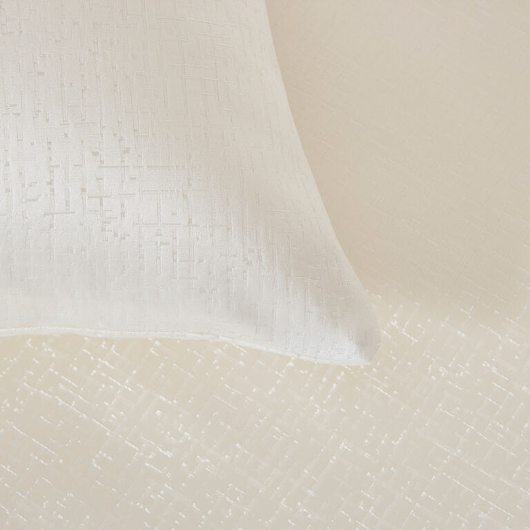 slide 3 Luxury Glowing Weave Decorative Pillow Cover