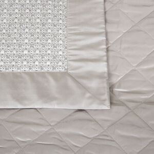 slide 3 Luxury Luminescent Tweed Throw