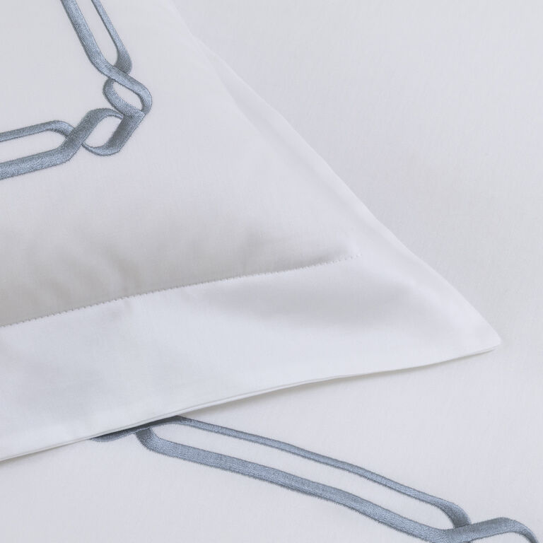 slide 3 Frame Embroidery Euro Sham