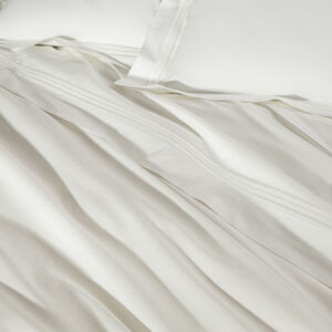 slide 4 Triplo Bourdon Pillowcase