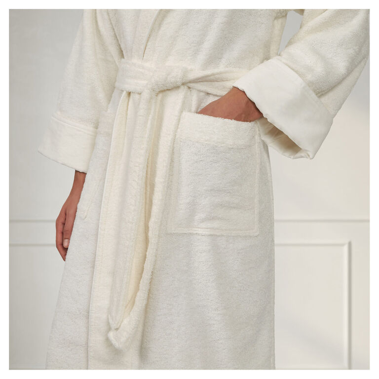 slide 3 Unito Shawl Collar Bathrobe