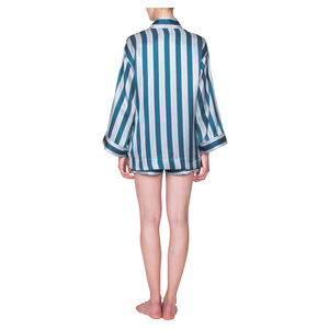 slide 3 Melba Robe