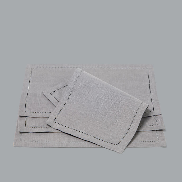 slide 2 Convivium Napkin Set