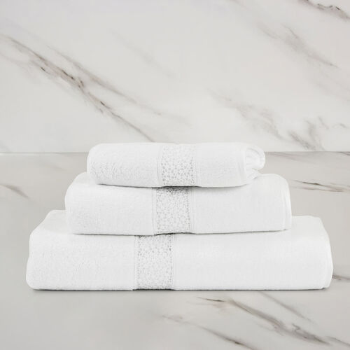 Forever Lace Guest Towel