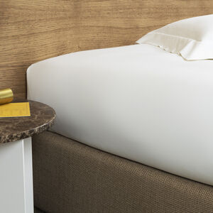 slide 2 Leisure Sateen Fitted Bottom Sheet