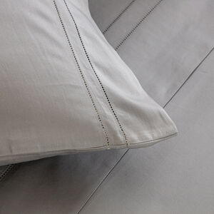 slide 3 Doppio Ajour Pillowcase