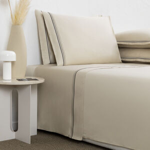 slide 1 Contemporary Sheet Set