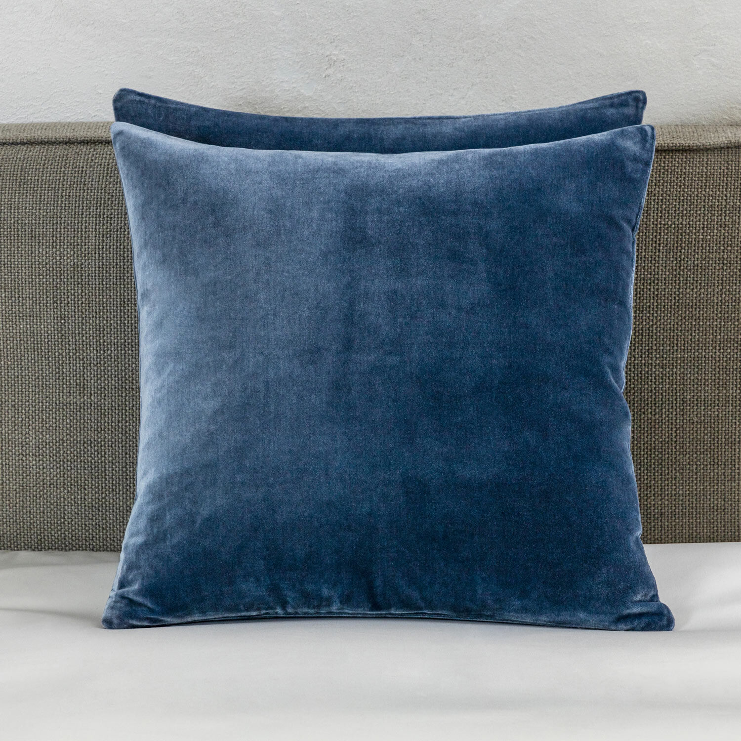 Navy velvet throw pillow 2025