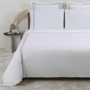 slide 1 Elegance Duvet Cover