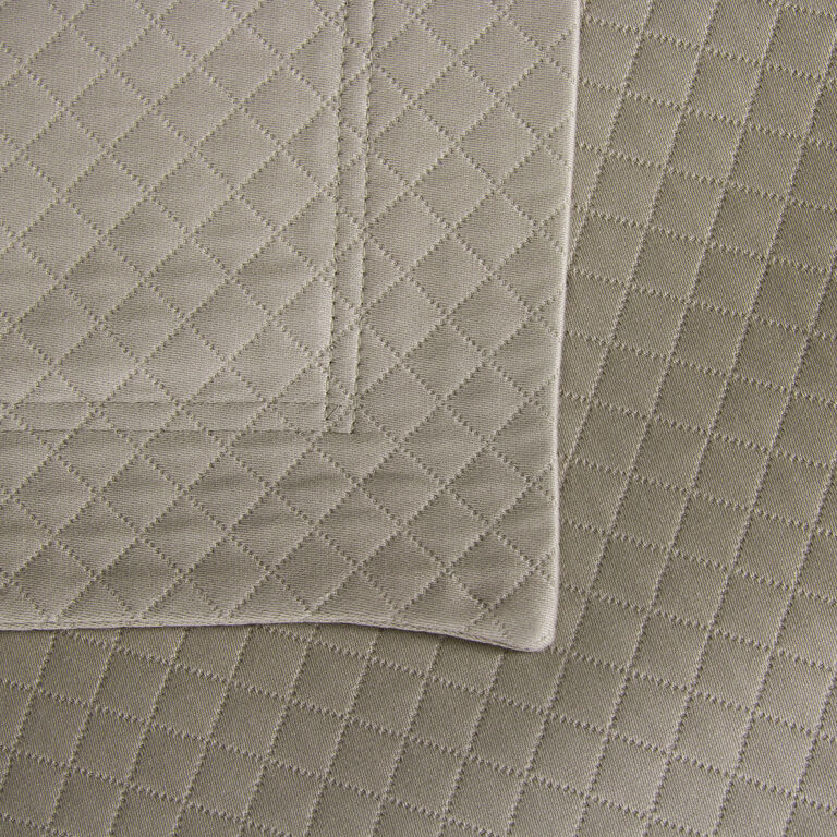 slide 3 Melody Bedcover
