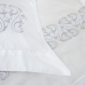 slide 3 Ornate Medallion Embroidered Sheet Set