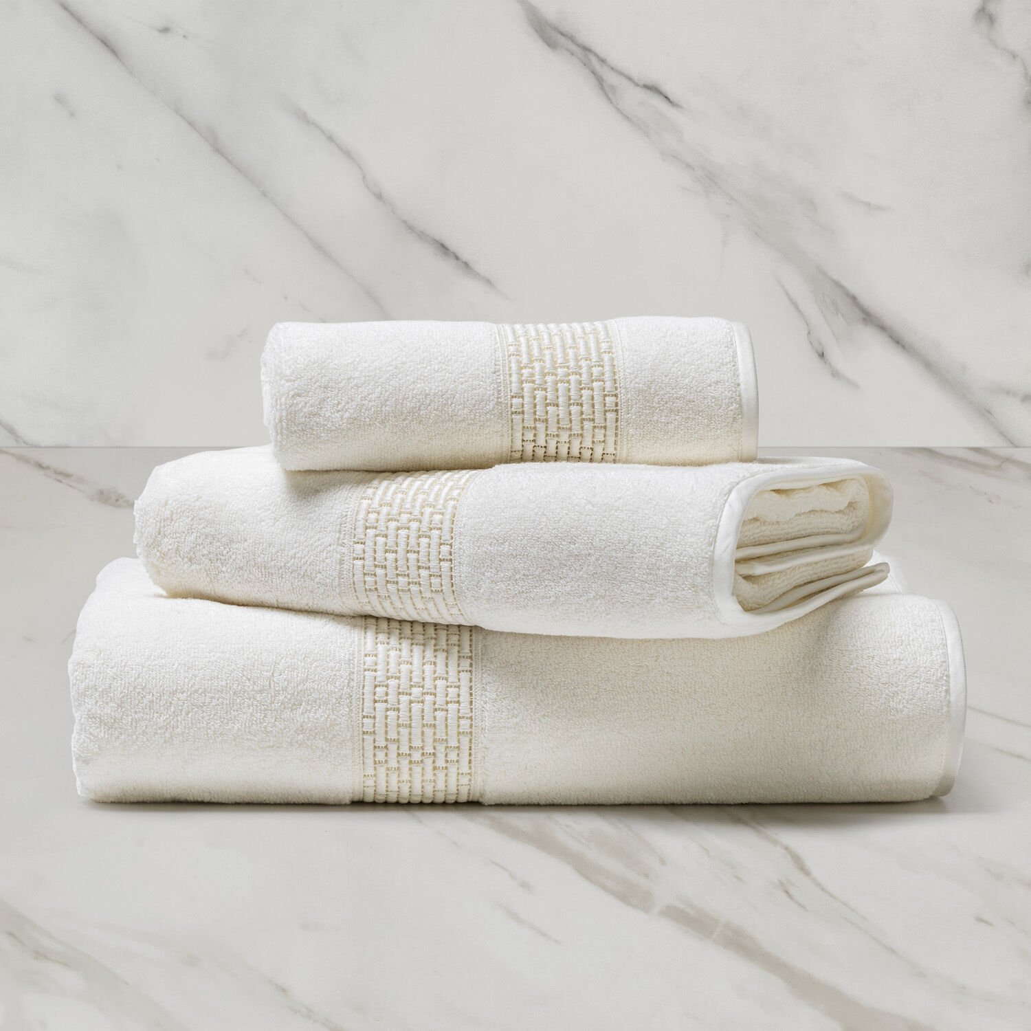 Frette - Links Embroidered Towel - Savage Beige/Gray - Bath Towel