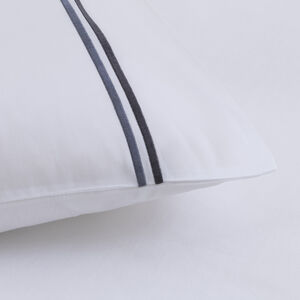 slide 3 Contemporary Euro Sham
