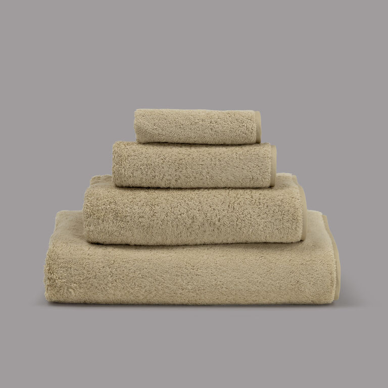 slide 4 Unito Wash Cloth