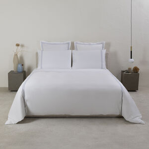slide 4 Elegance Euro Sham