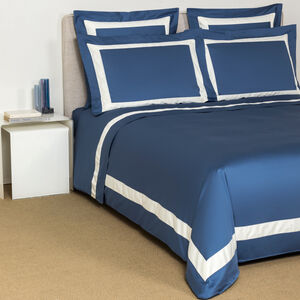 slide 4 New Horizon Sheet Set Brit Blue Ivory