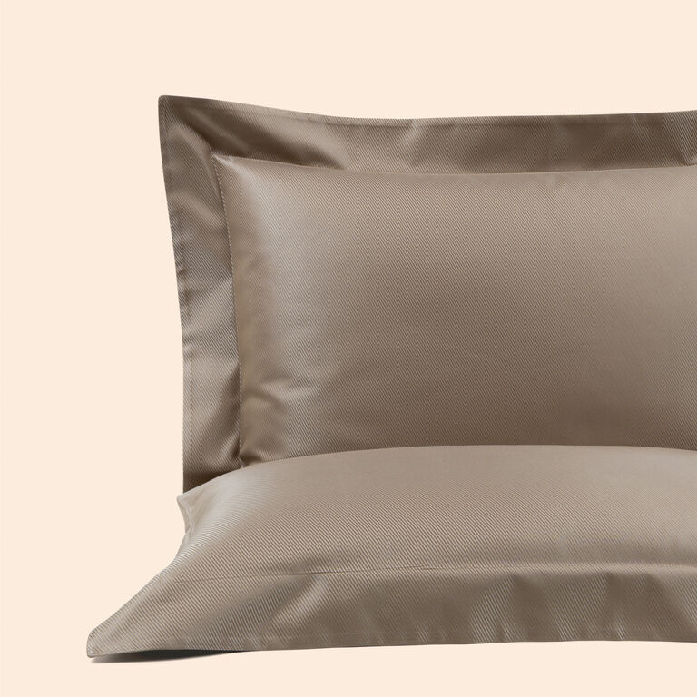 slide 5 Oblique Jacquard Sham