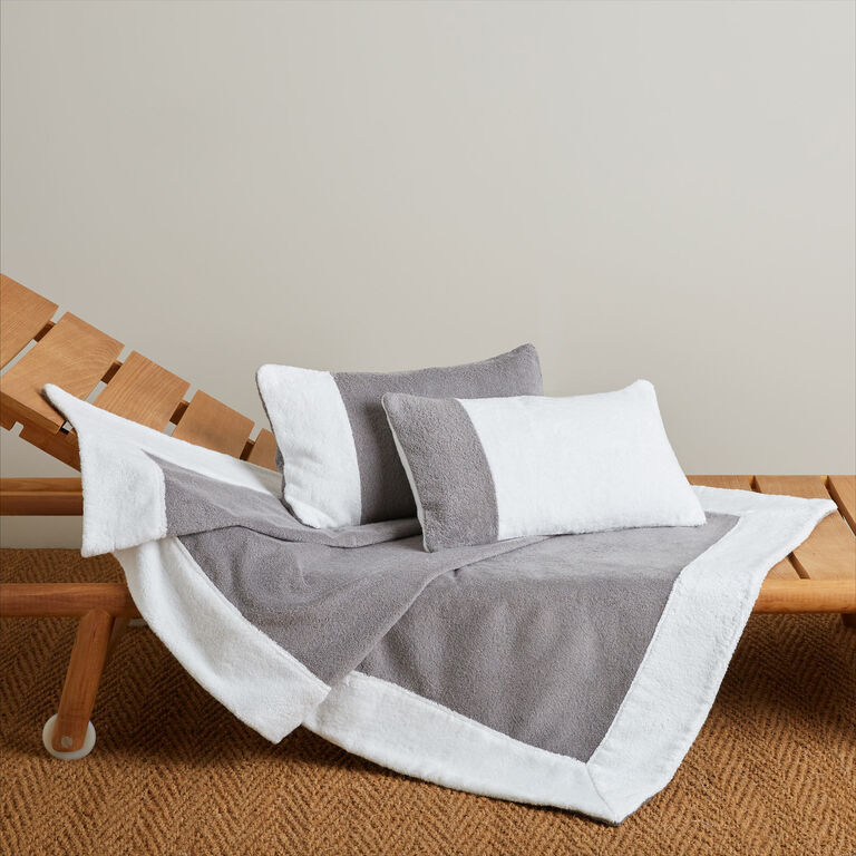 slide 3 Lido Beach Cushion