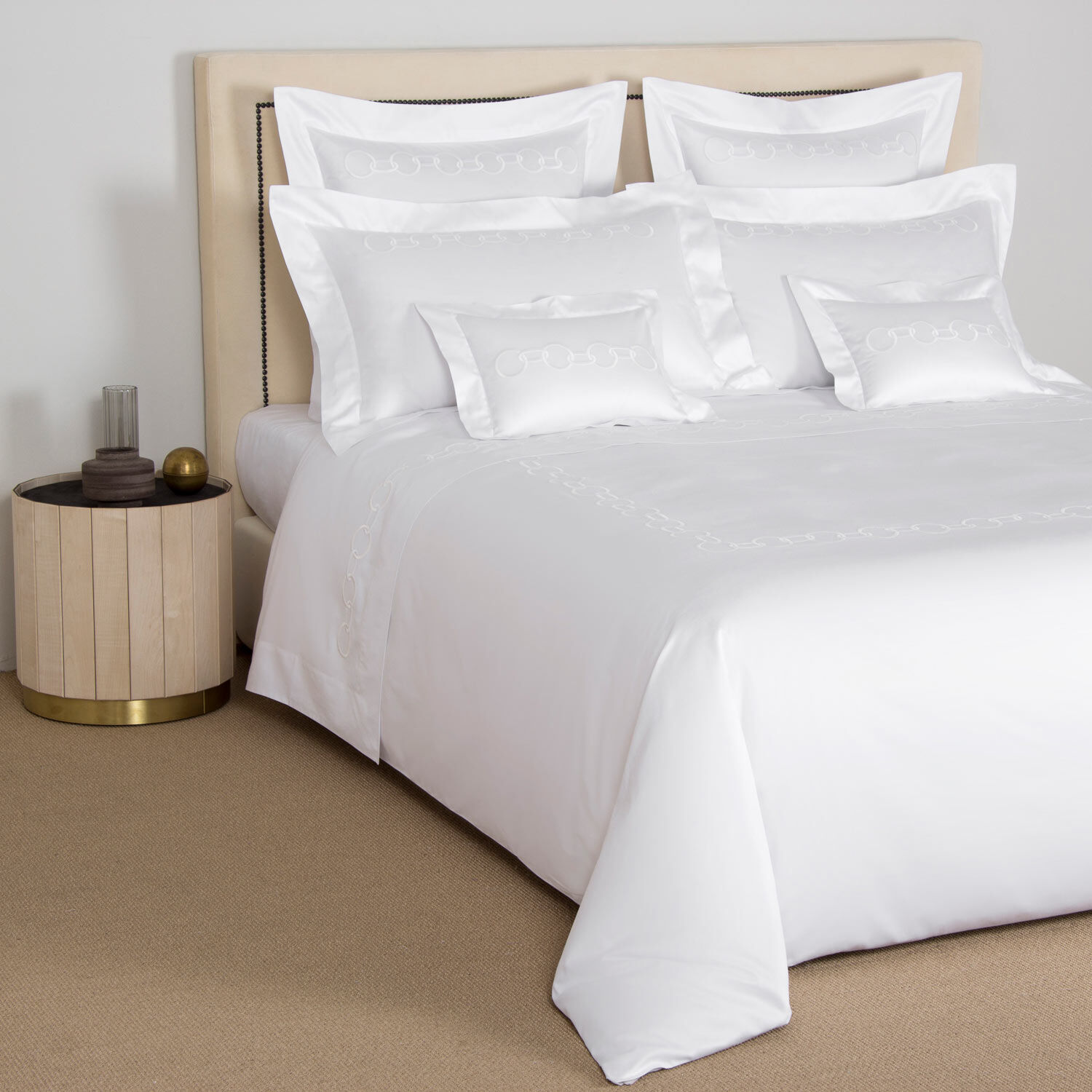 slide 4 Links Embroidered Duvet Cover