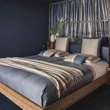 Bold, Herringbone