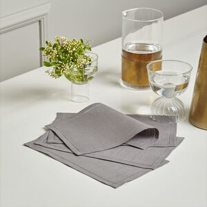slide 1 Convivium Napkin Set