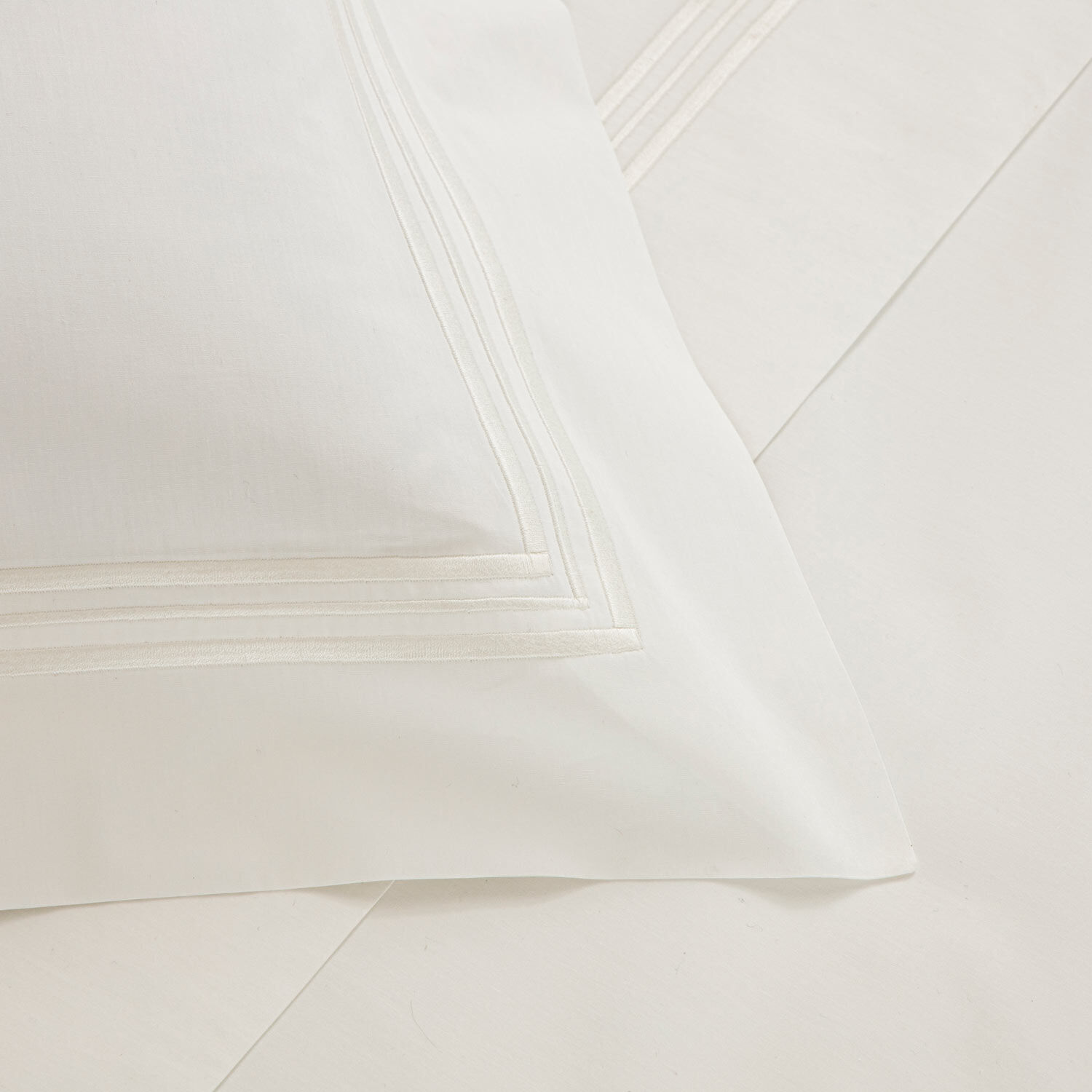 slide 3 Triplo Bourdon Sheet Set