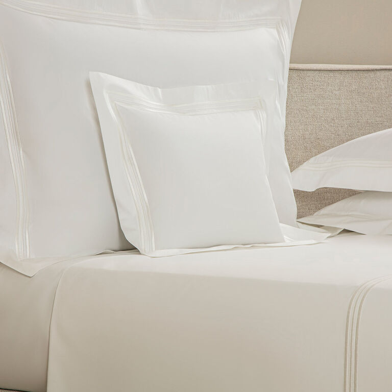 slide 2 Triplo Bourdon Boudoir Sham