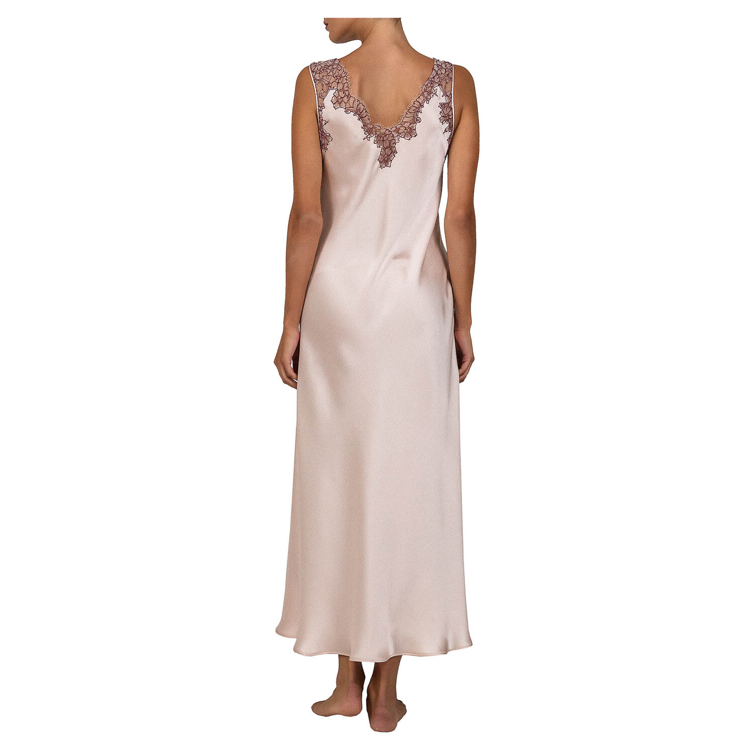 Amanda Nightgown