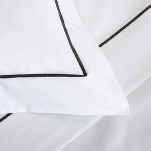 slide 3 One Bourdon Sham